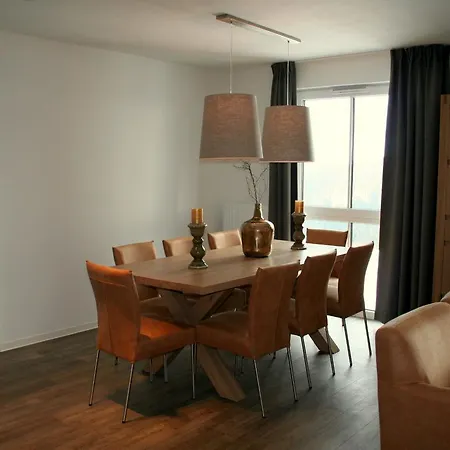 Holiday Astenberg I