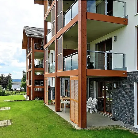 Holiday Astenberg I
